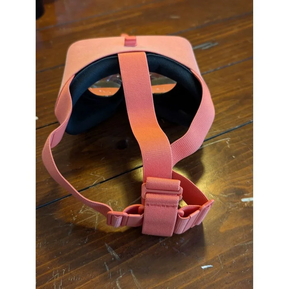 Google Daydream View - Goggles Only
